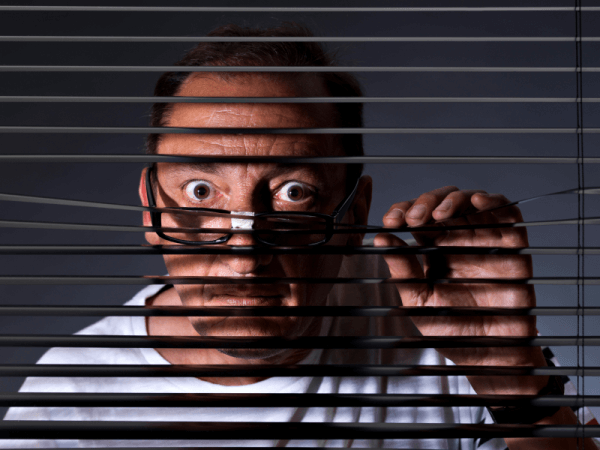 Bad boss hiding resized 600